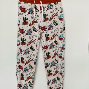 Men,s No Boundries sweatpants, w/South of Border Design Size 28 -30 waist.  EUC